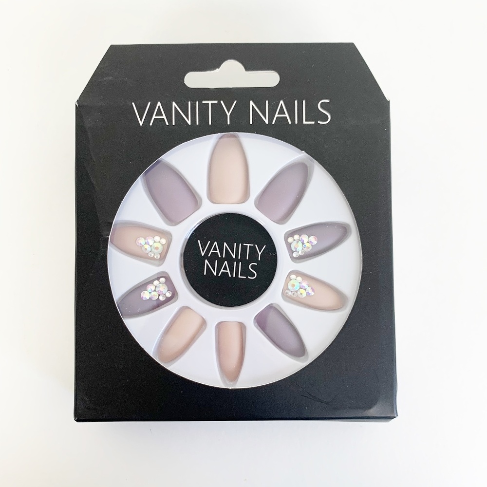Vanity Nails Fake Nails Pink $ Purple